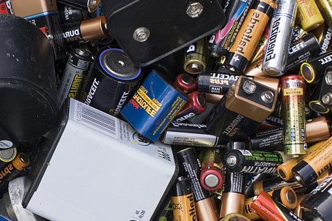 厦门专业回收废旧电池|海拉蓄电池回收